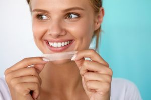 How To Use Teeth Whitening Strips At Home